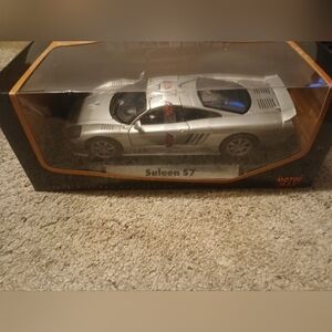 NIB SALEEN S7 METAL DIE-CAST CAR SILVER 1/18 SCALE MOTOR MAX